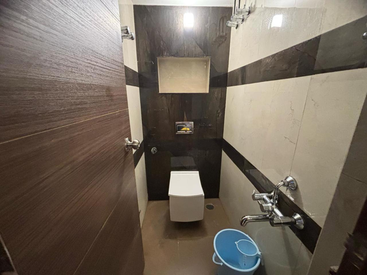 Eagle Inn Stay Kanchipuram Esterno foto