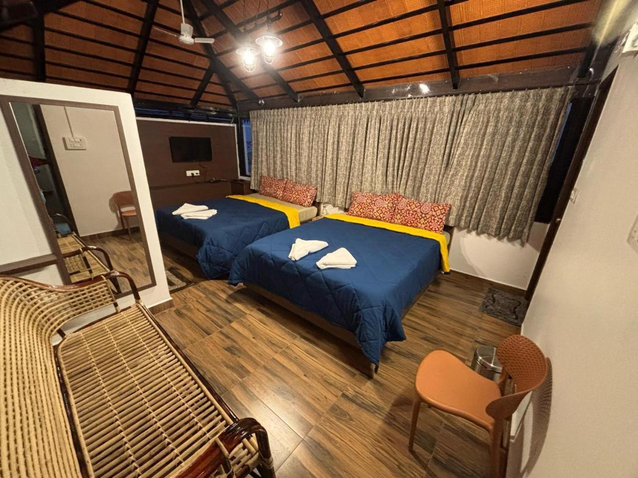 Eagle Inn Stay Kanchipuram Esterno foto