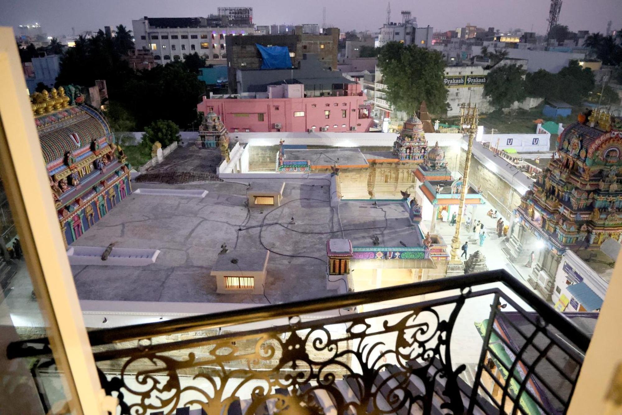 Eagle Inn Stay Kanchipuram Esterno foto